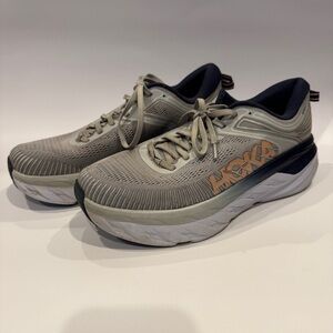 Hoka One One Bondi Running Shoes